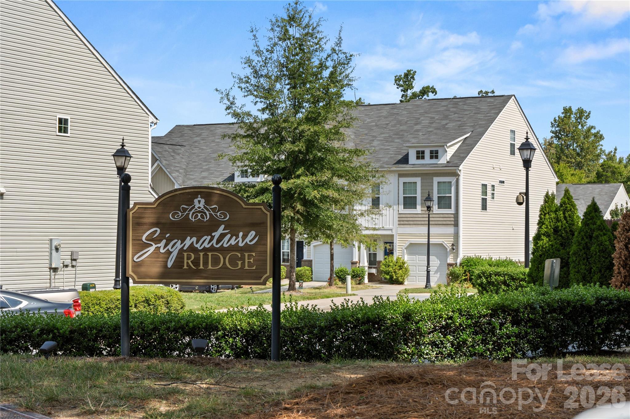 Signature Ridge - Residential Lease