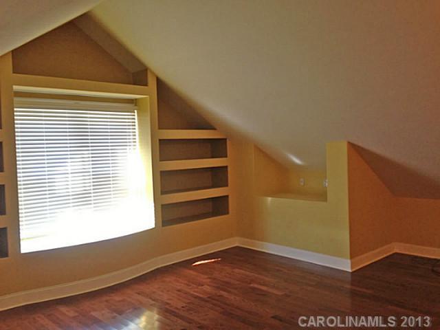 Oak Creek - Residential