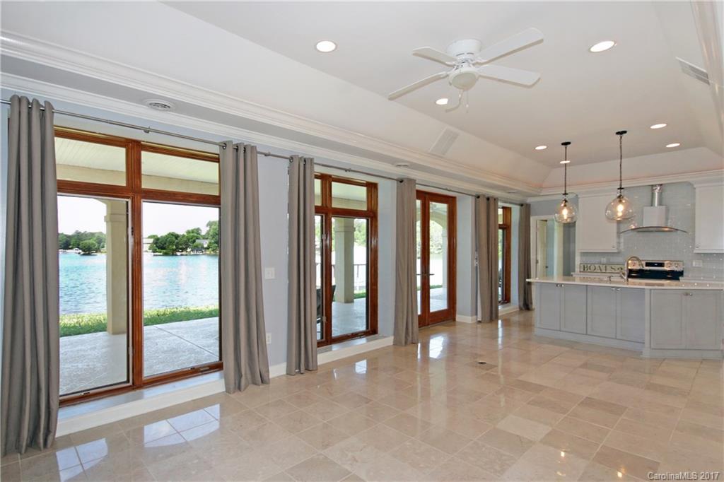 Island Point - Residential