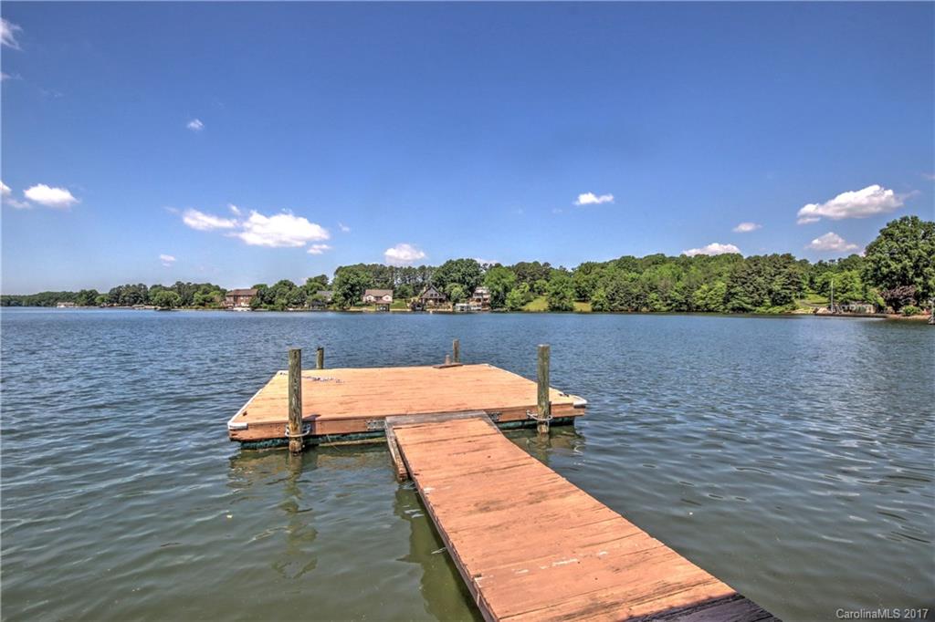 Island Point - Residential