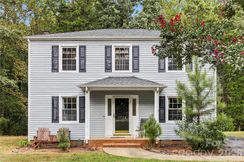 Photo of 3724 Beulah Church Road, Matthews, NC 28104 (MLS # 4425416)