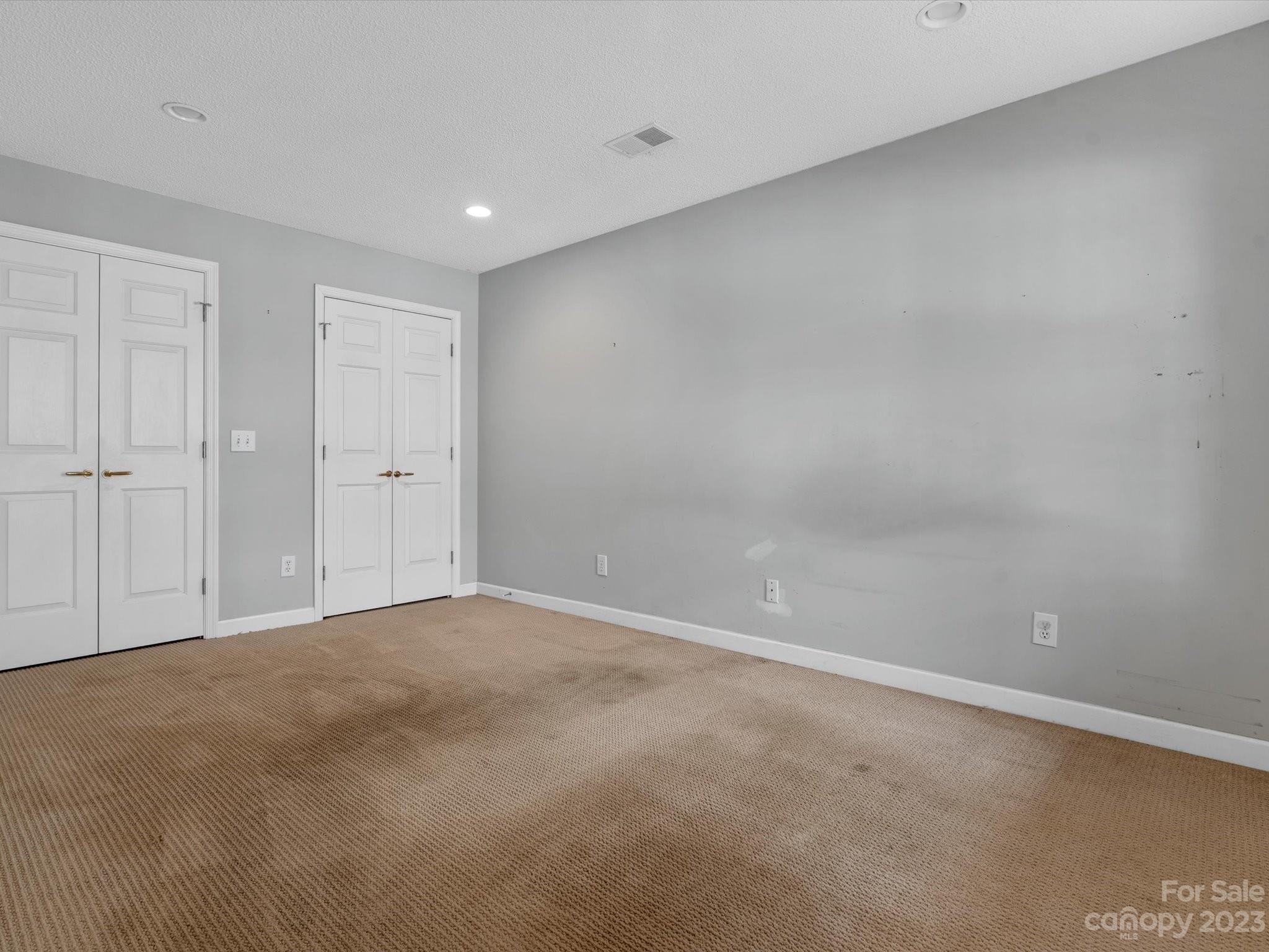 Woodside - Residential