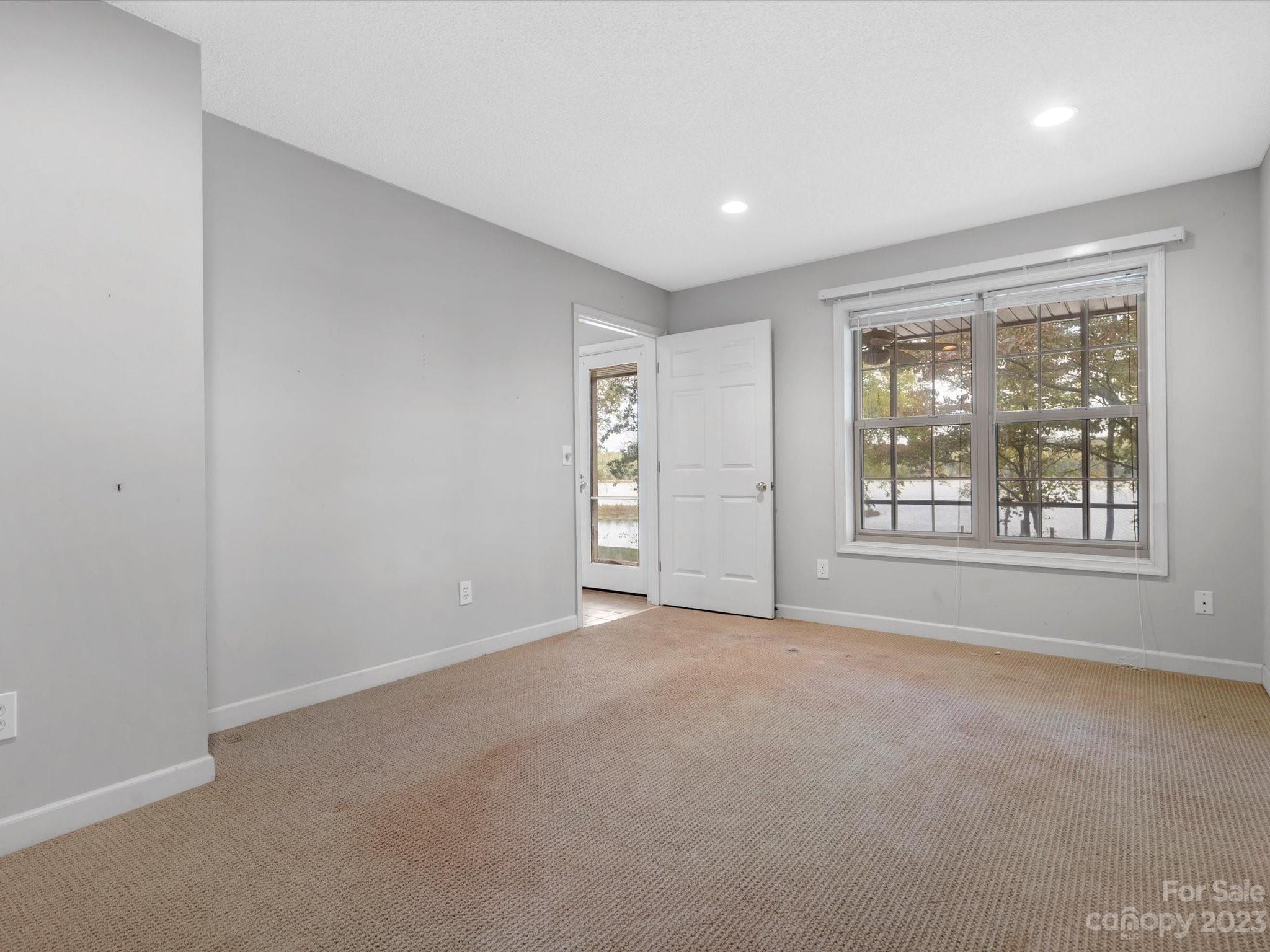 Woodside - Residential