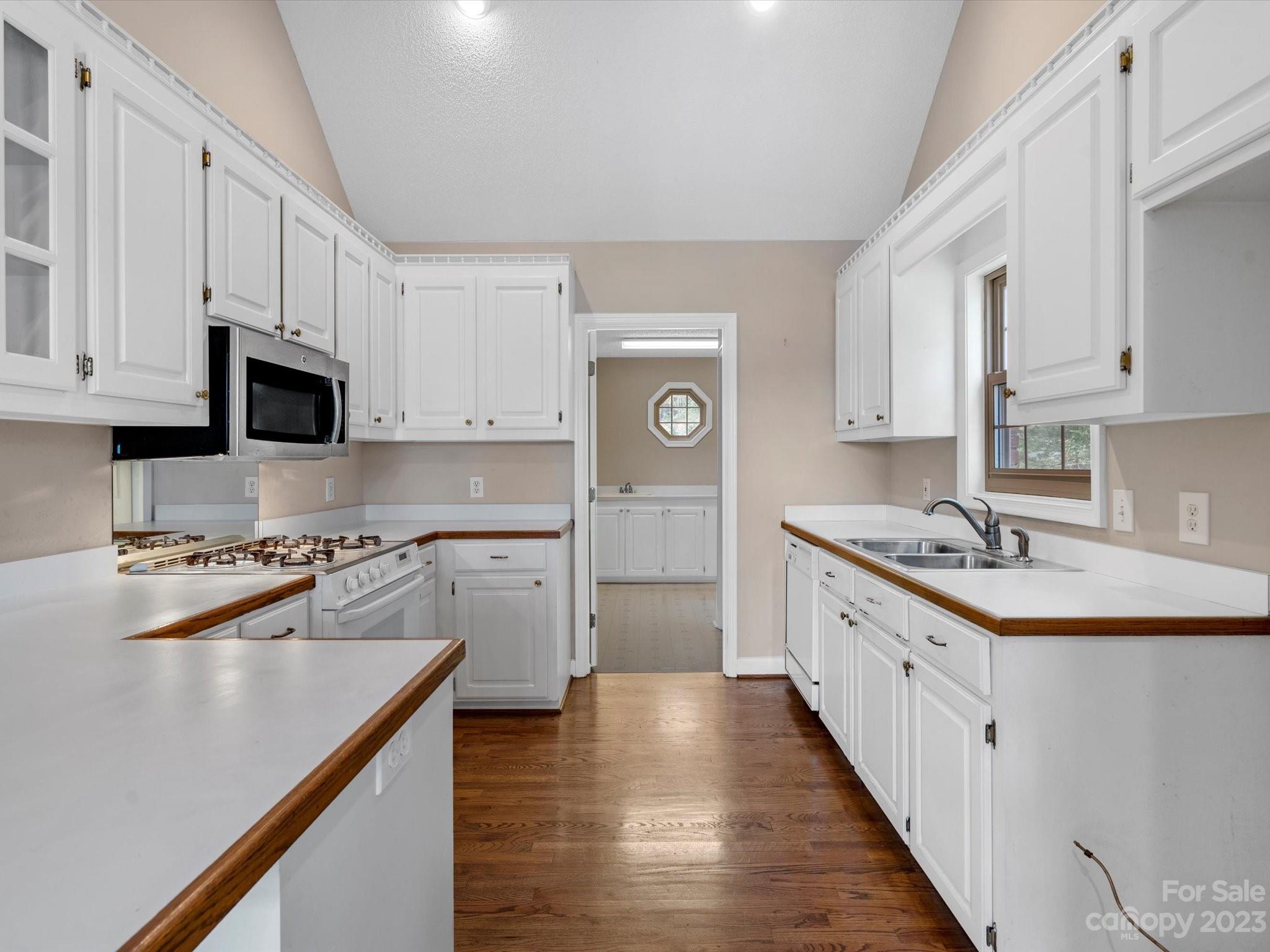 Woodside - Residential