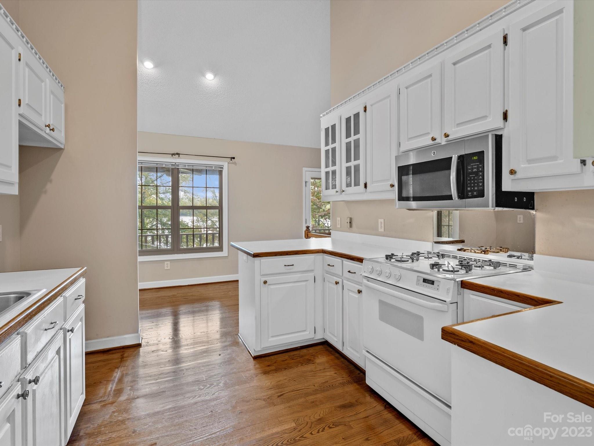 Woodside - Residential