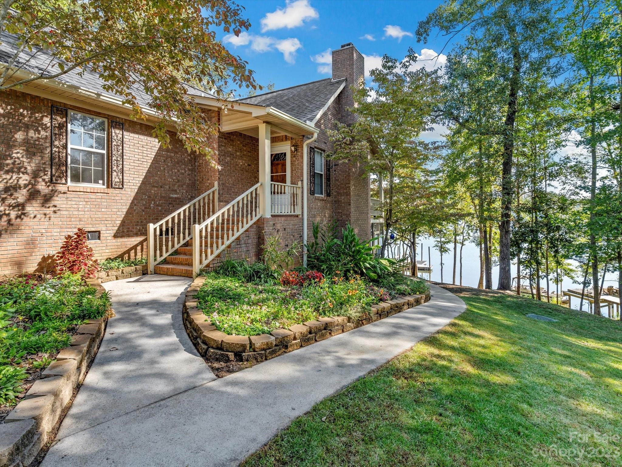 Woodside - Residential