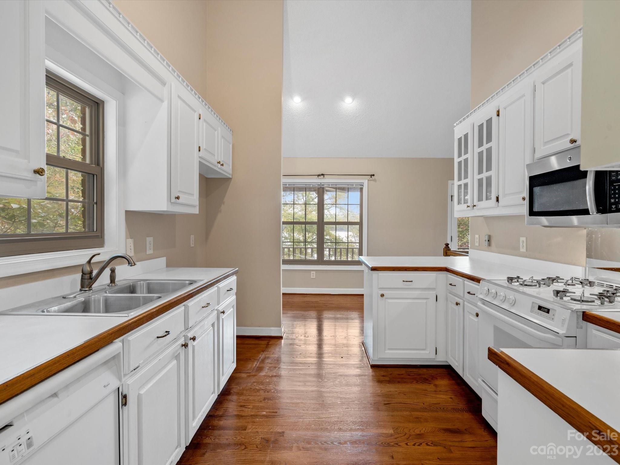 Woodside - Residential