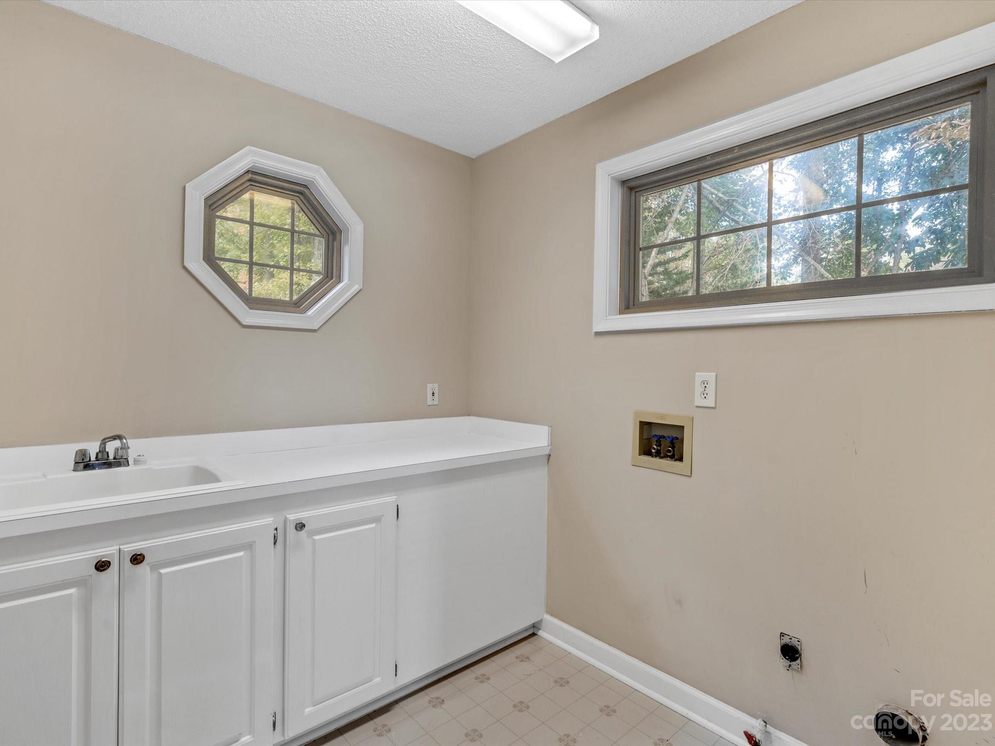 Woodside - Residential