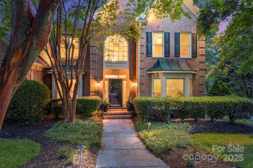 PIPER GLEN PERFECTION!  Pristine Custom Brick Home Situated on Private Cul De Sac & Overlooks the 4th Green at POPULAR PIPER GLEN.  Dramatic Interior Offers Open Floor Plan w/ 2 Sty Great Rm w/Fireplace & Built ins. UPDATED Kitchen w/ Commercial SS 6 Burner Viking w/Hood, Center Island, Vaulted Sun filled Breakfast with Beautiful Rear Views Opens to Charming Sunroom. Elegant Formal Dining & Convenient Office/Living. Primary on Main has Trey Ceiling & NEW BATH with Ceiling, Soaking Tub & Expansive Shower! Deck Spans The Rear & Overlooks Expansive Terrace & Bubbling Waterfall. UPPER LEVEL OFFERS-Expansive BONUS - PLUS- Large Walk-in Storage("Future" Flex Space) PLUS Spacious Secondary Bedrooms! FRESHLY PAINTED & BEAUTIFUL HARDWOOD FLOORS Throughout! Amazing Opportunity & Convenient to McAlpine Greenway, Piper Glen and Stonecrest's  Shops & Restaurants & I 485- PRISTINE CONDITION --WELCOME HOME!
