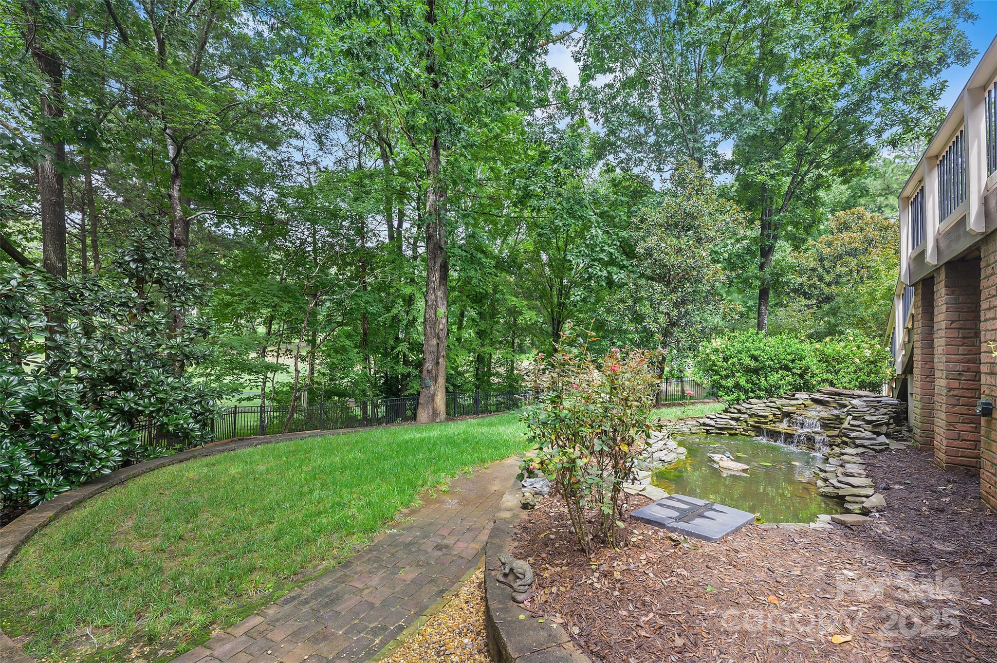 Piper Glen - Residential