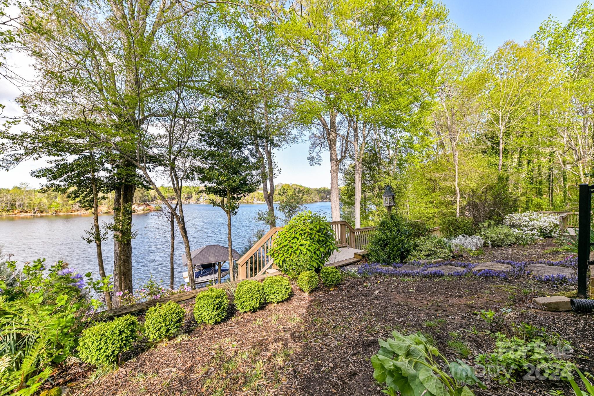 Windemere Island - Residential