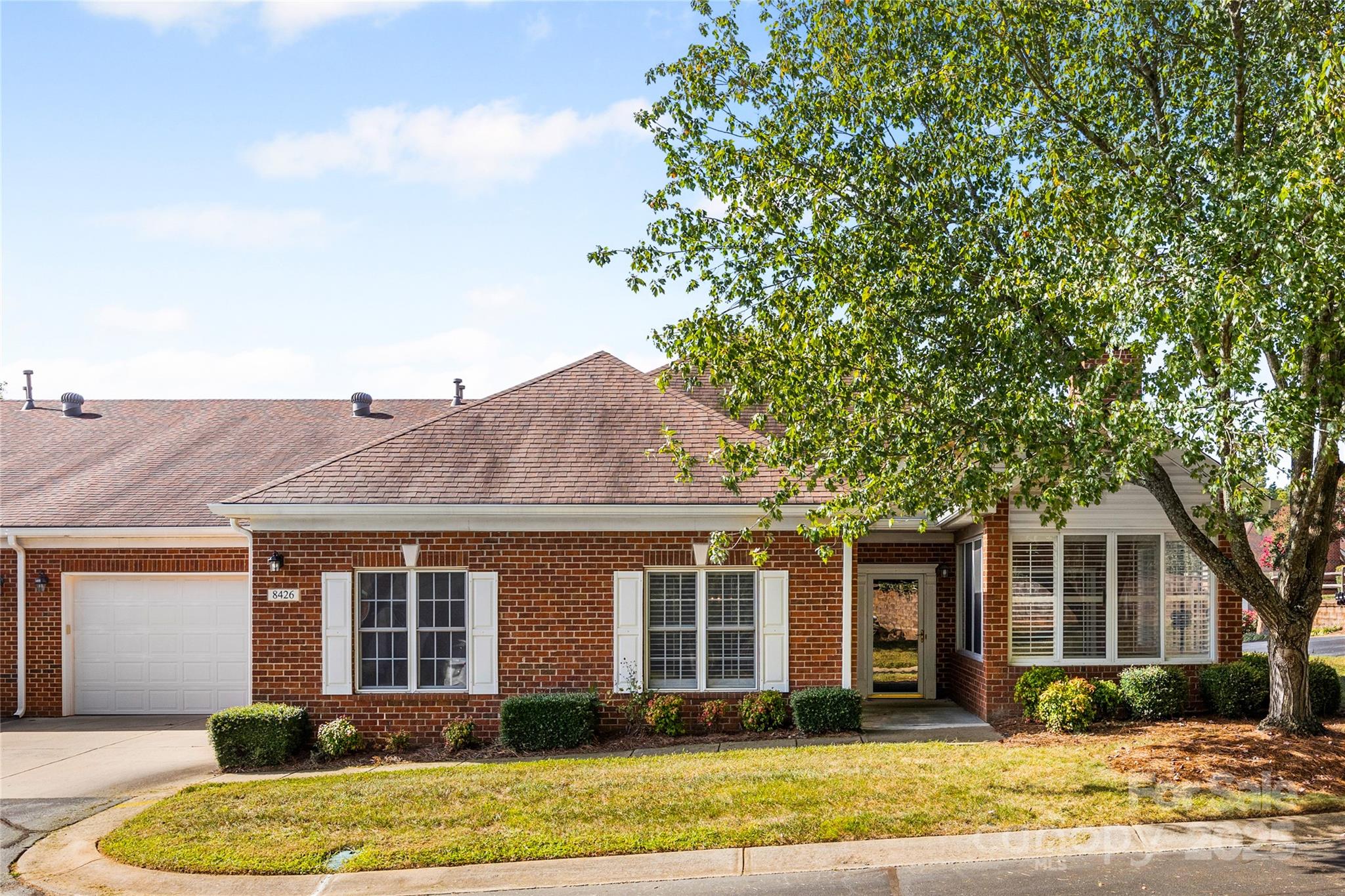 Windsor Oaks - Residential