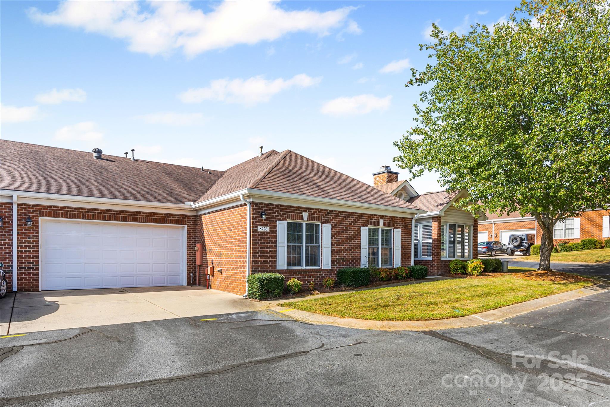 Windsor Oaks - Residential