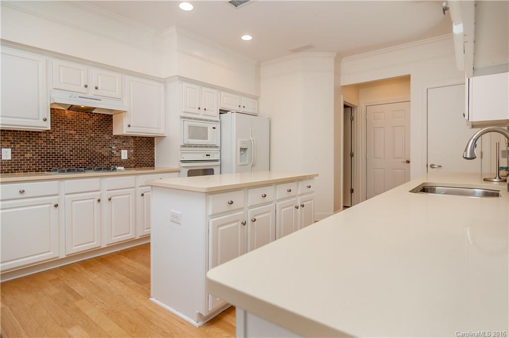 Ivy Ridge At Ballantyne - Residential