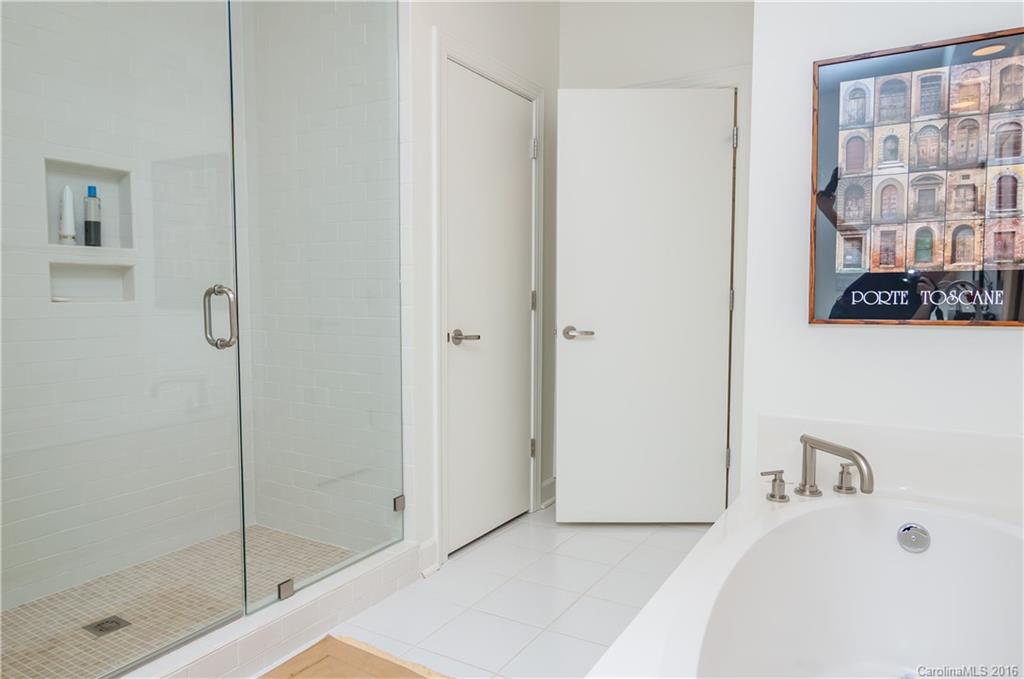 Ivy Ridge At Ballantyne - Residential