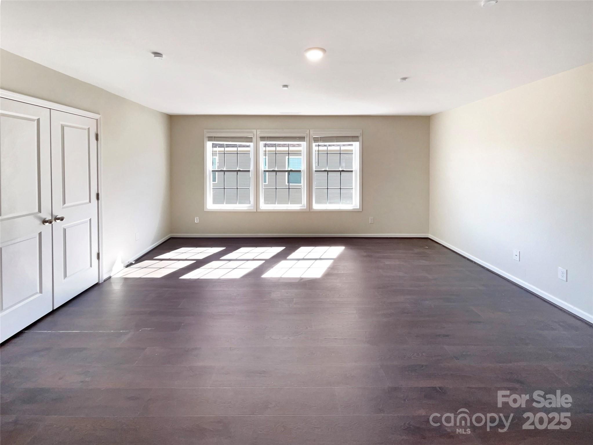 2085 Saddlebred Drive