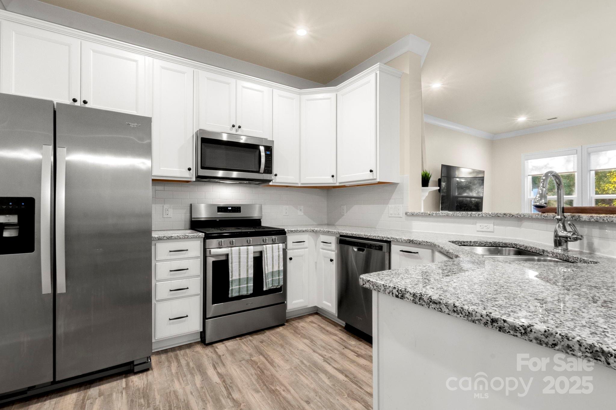 525 Hunters Dance Road