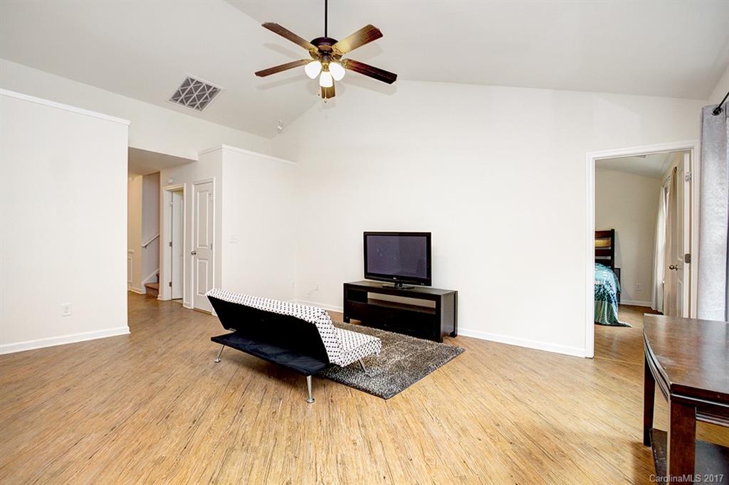 The Rapids At Belmeade - Residential