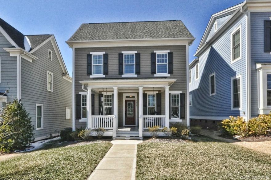 Fabulous Baxter Village w/amazing amenities. This 4BR, 3.5BA offers a bright open floor plan. Spacious DIN RM, private office w/Frch DR, KIT trimmed 36" CAB, granite, tile backsplash, raised bar, & BRKFT NK, LG pantry, recessed LTNG, GRT RM w/gas FR logs & surround SD. Heavy MLDNGs on main, HDWDs, oil bronze LTNG & DR knobs. Master offers trey CLNGs, CRN MLDNG, huge BA, raised double bowl VNTY,GD tub, oversized tile SHWR, water closet, 2 walk-in closet. 3 LG BR w/Jack & Jill BA & another GST BA.