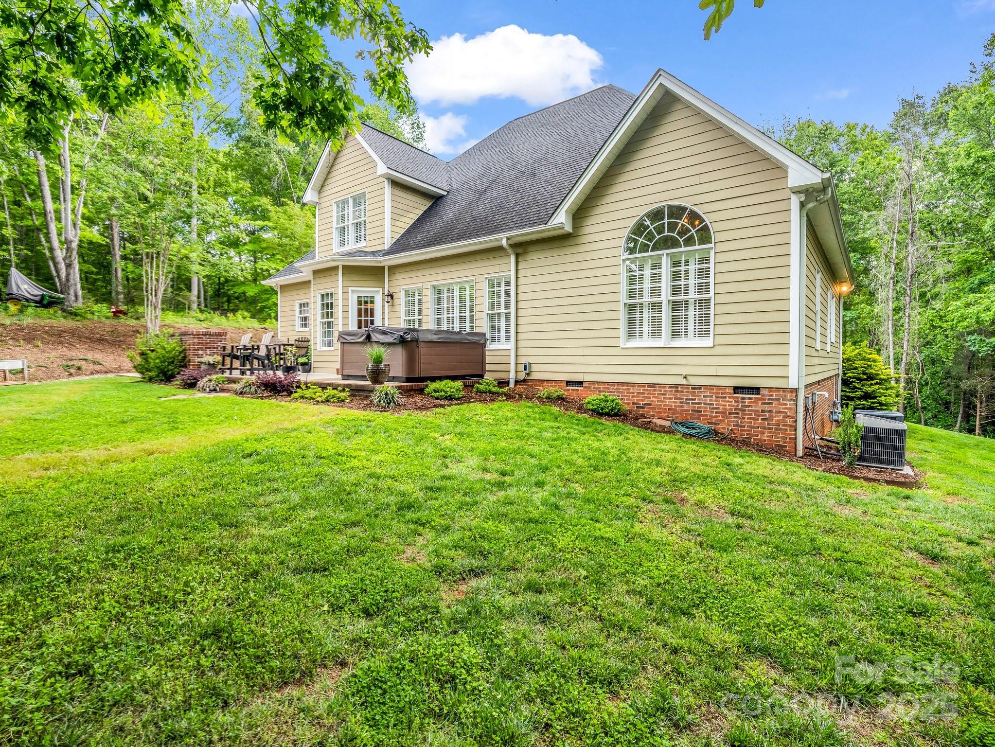 155 Palomino Trail