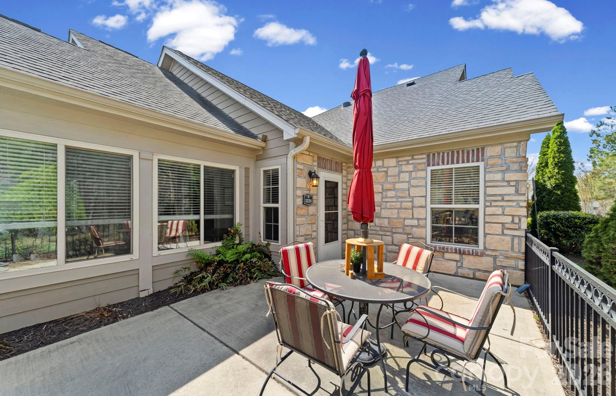 Polo Club at Mountain Island Lake - Residential