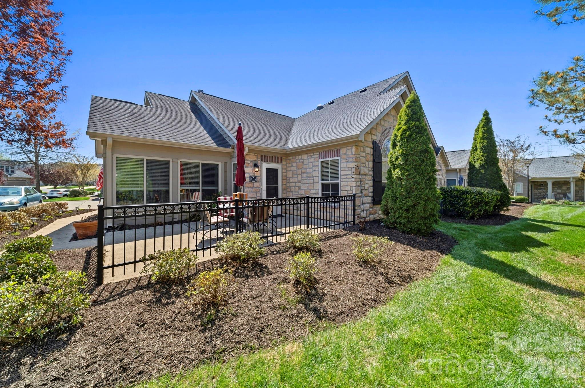 Polo Club at Mountain Island Lake - Residential