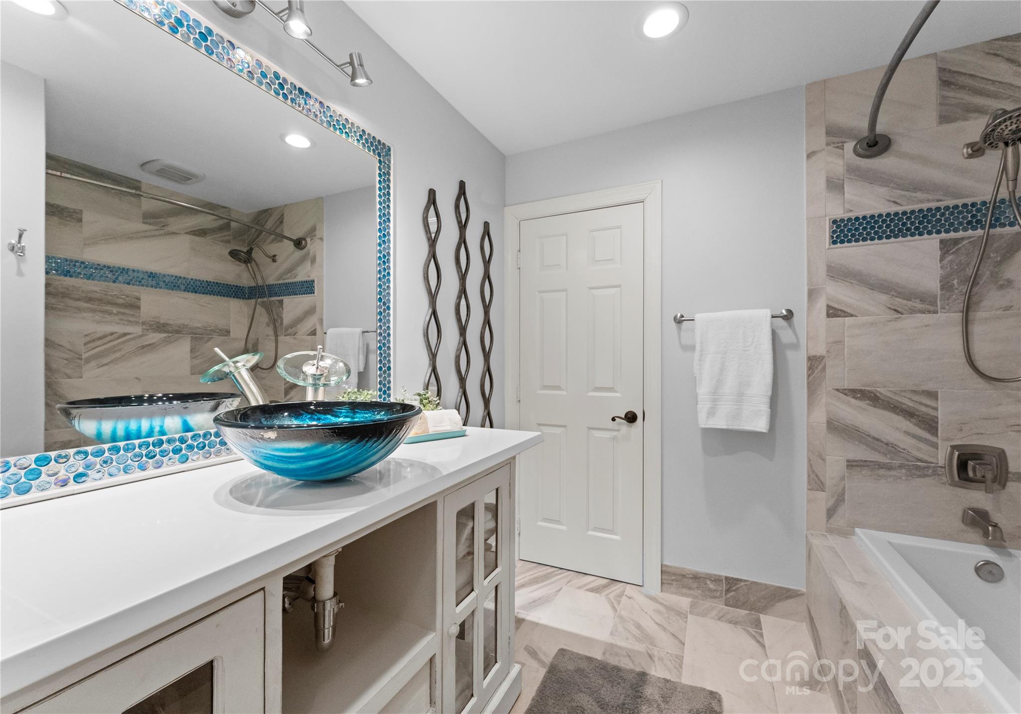 Providence Country Club - Residential