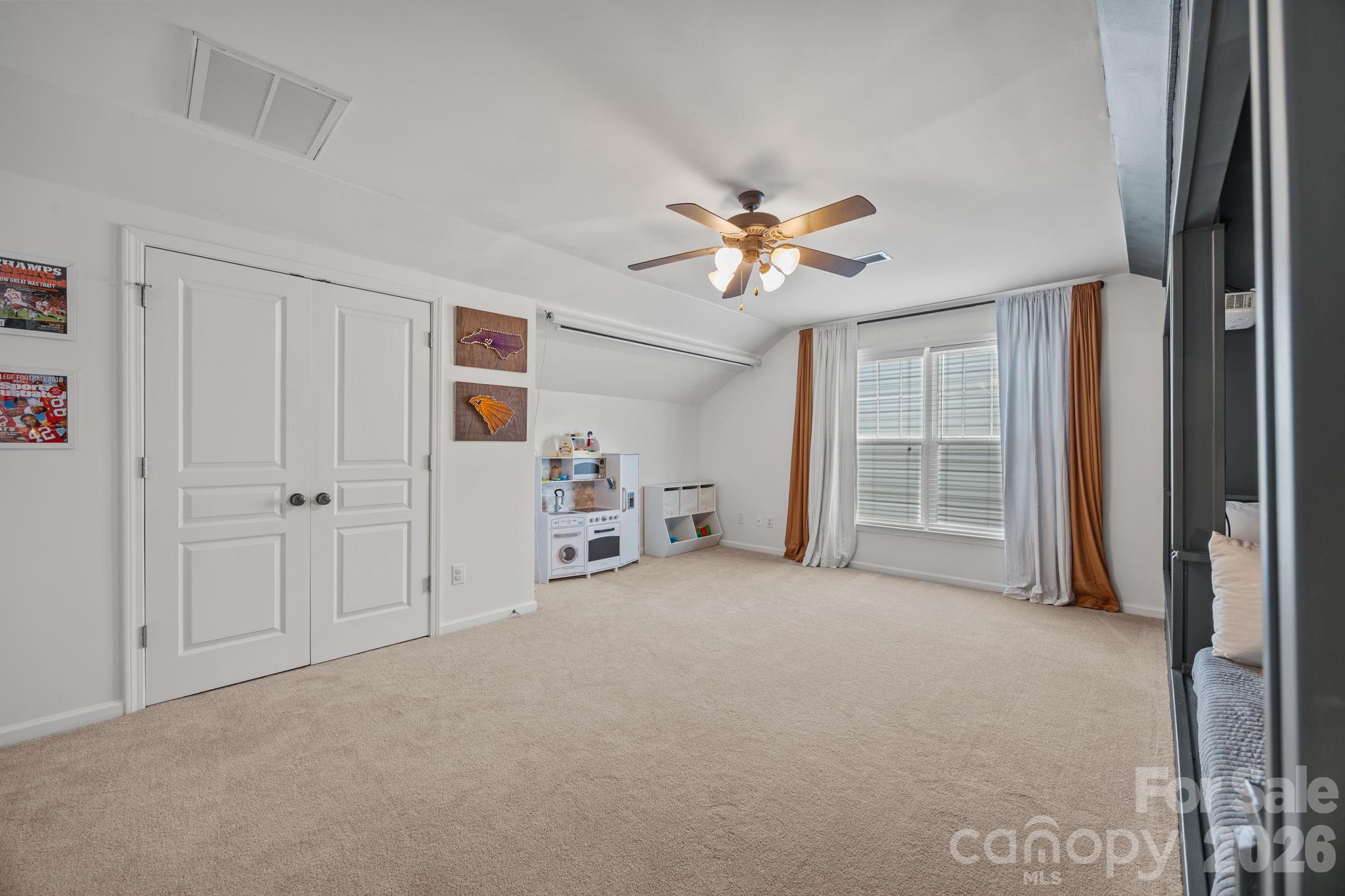 Oakhurst - Residential