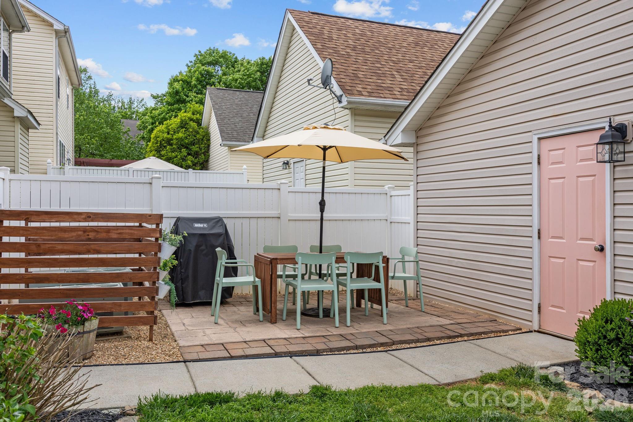 Oakhurst - Residential