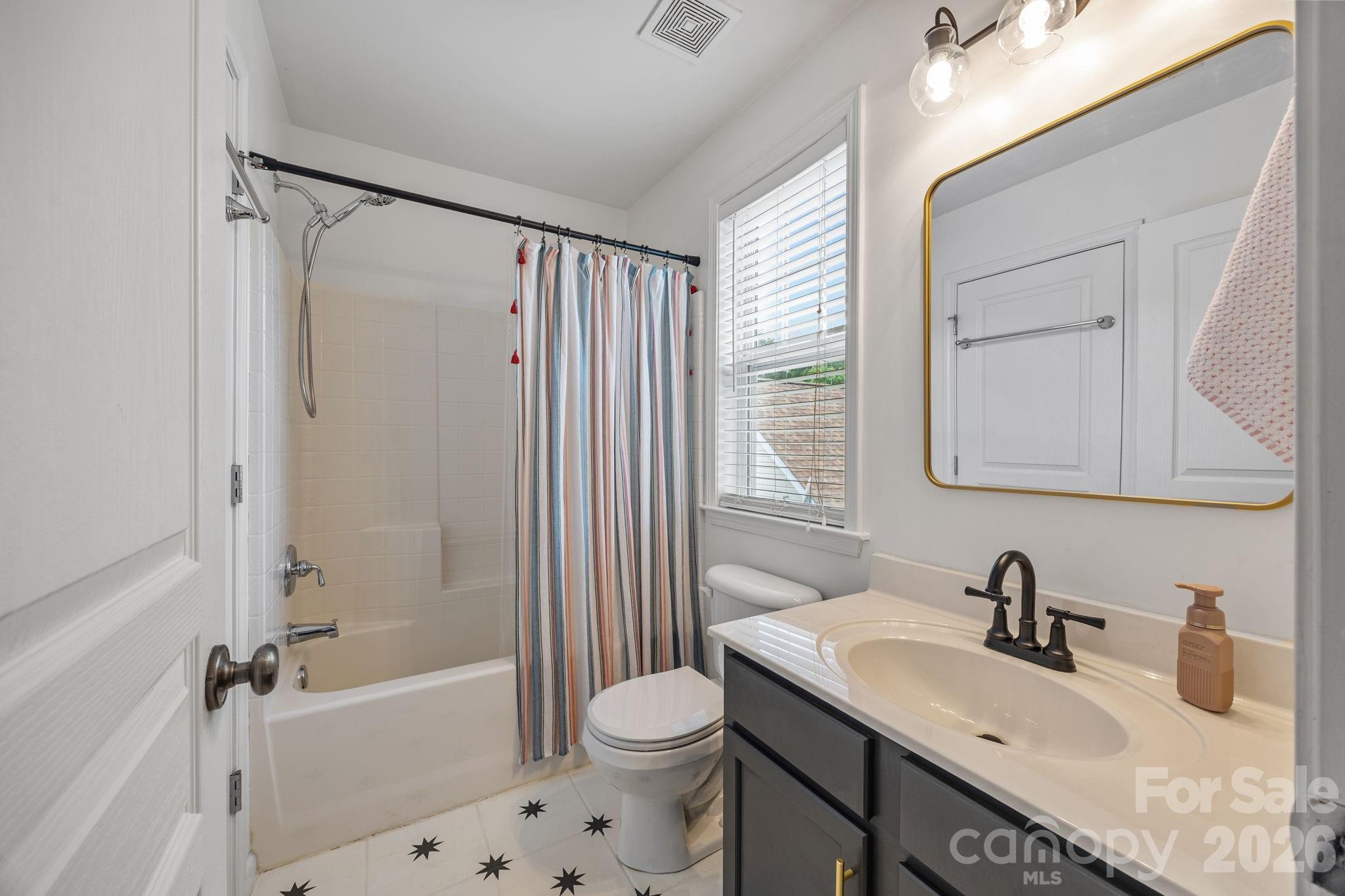 Oakhurst - Residential