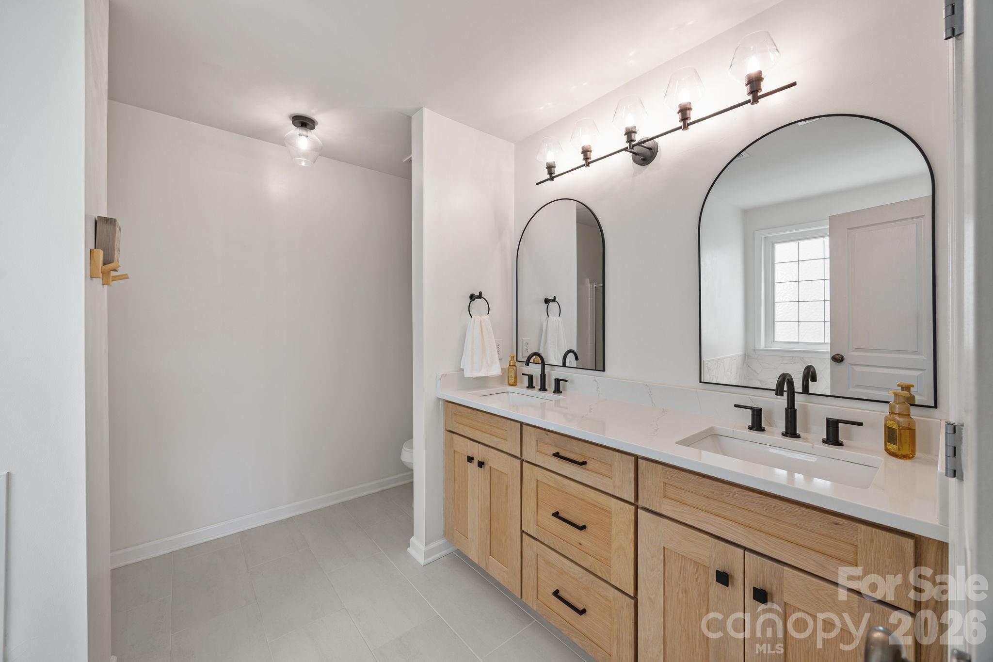 Oakhurst - Residential