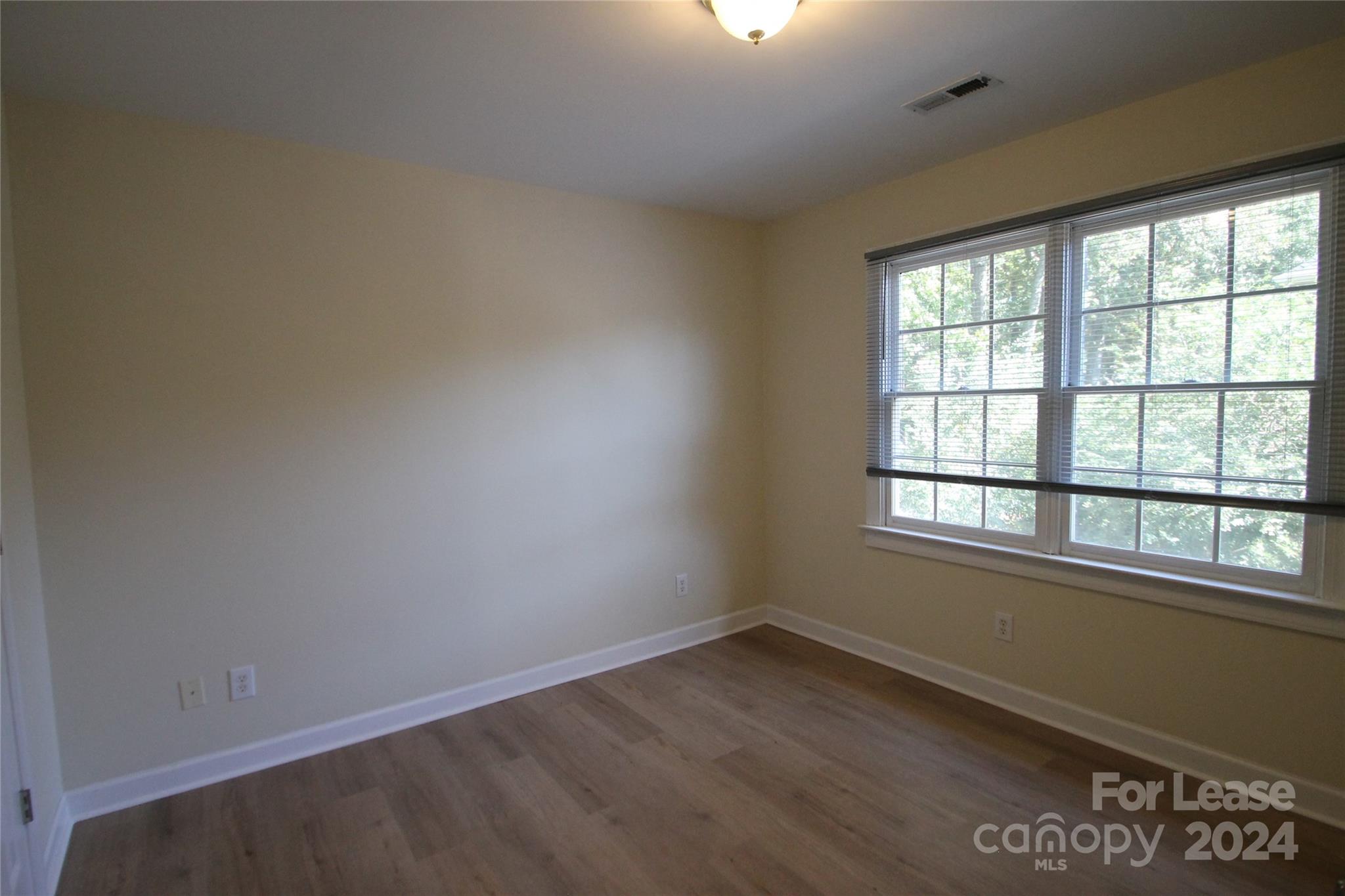 The Summit - Residential Lease