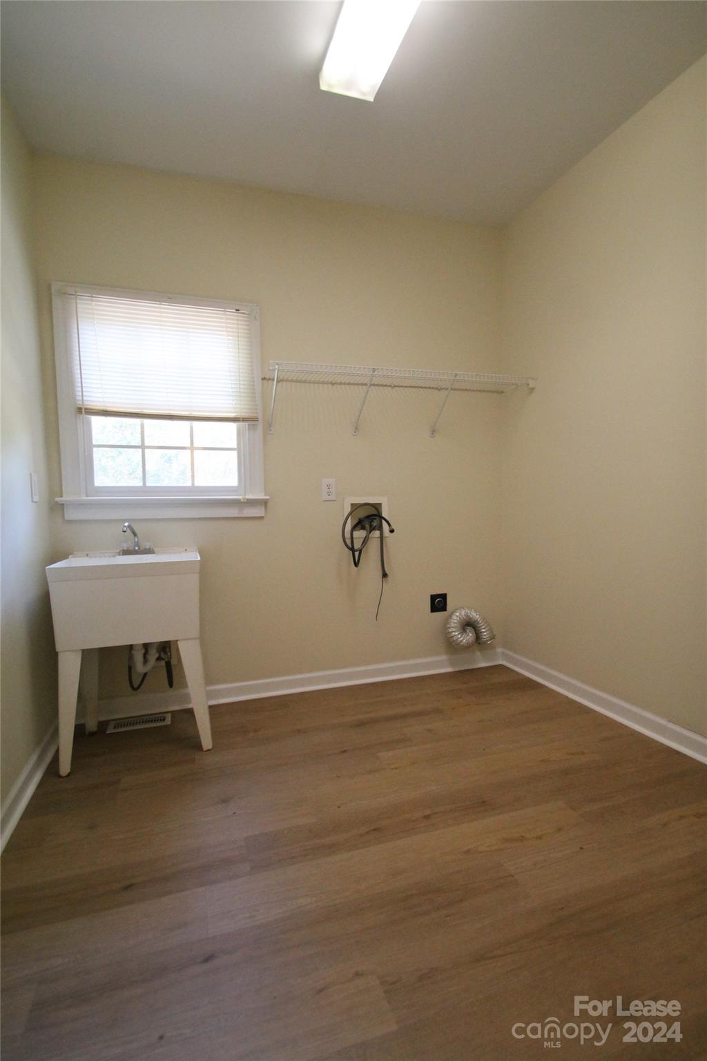 The Summit - Residential Lease