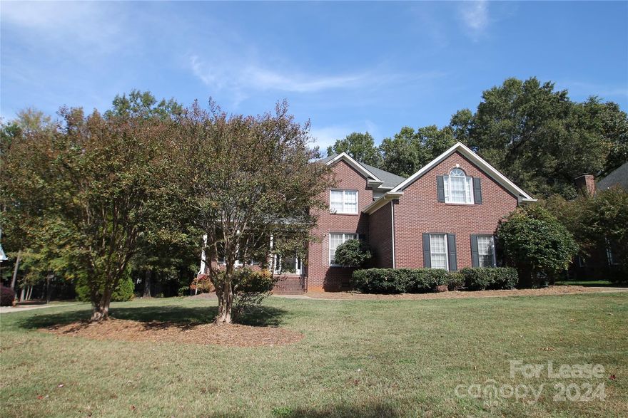 Very Nice All Brick 2 Story Home Located in The Summit Subdivision in Rock Hill, SC, 4 Bedrooms (3 Bedrooms and Bonus Up and 1 Bedroom/Office Downstairs), 3 Full Bathrooms, Living Room with Gas Fireplace, Nice Kitchen with Granite Counter tops, Range. Dining Room, Rec Room over Garage. Nice Size Yard. 2 Car Garage. Single Family Only.
No Smoking/No Vaping. No Pets. Maximum Occupants 6.
Available 10/26/2024 for viewing by key sign out from our office Monday-Friday from 9am-4pm, except Holidays. Keys to be returned by 5pm same day. Requires $20 refundable deposit.