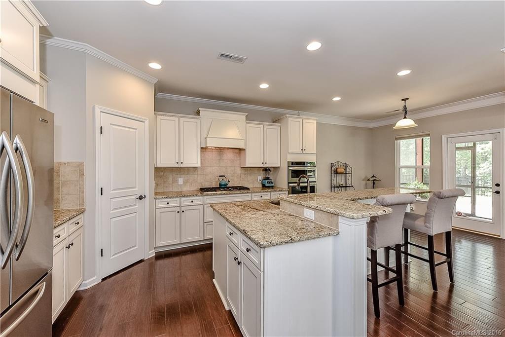 Park South Station - Residential