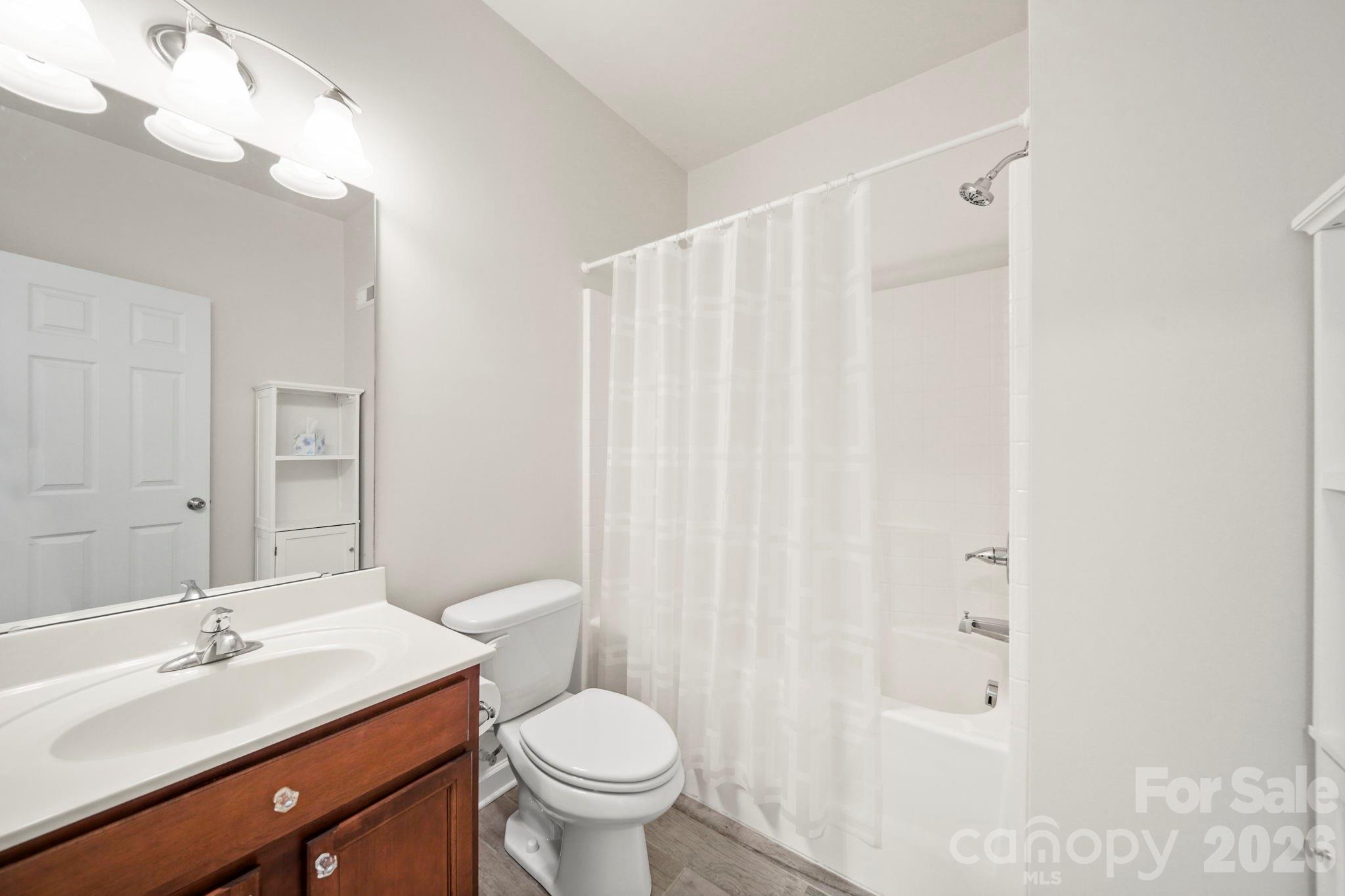 Ashlyn Creek - Residential