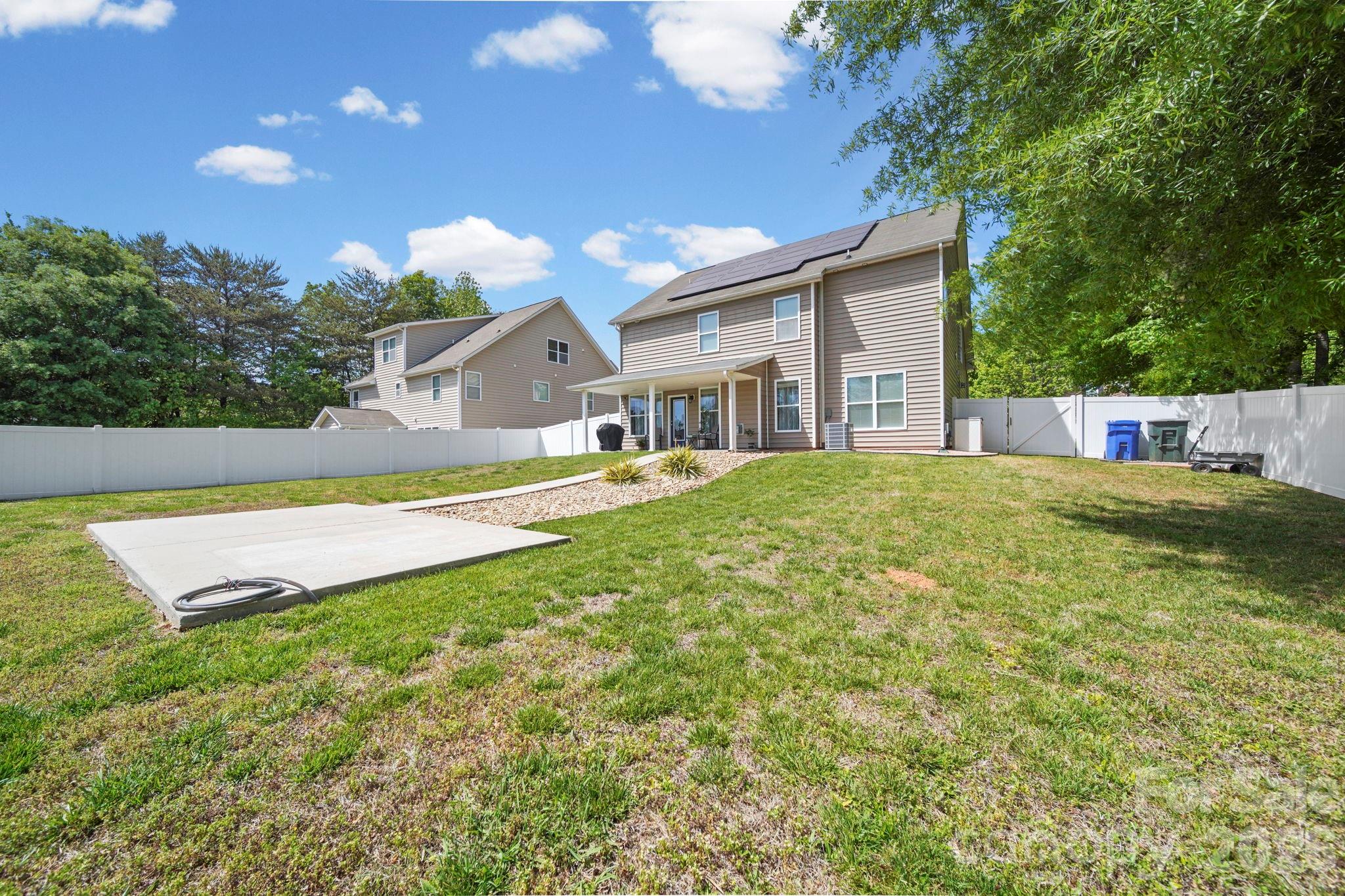 Ashlyn Creek - Residential