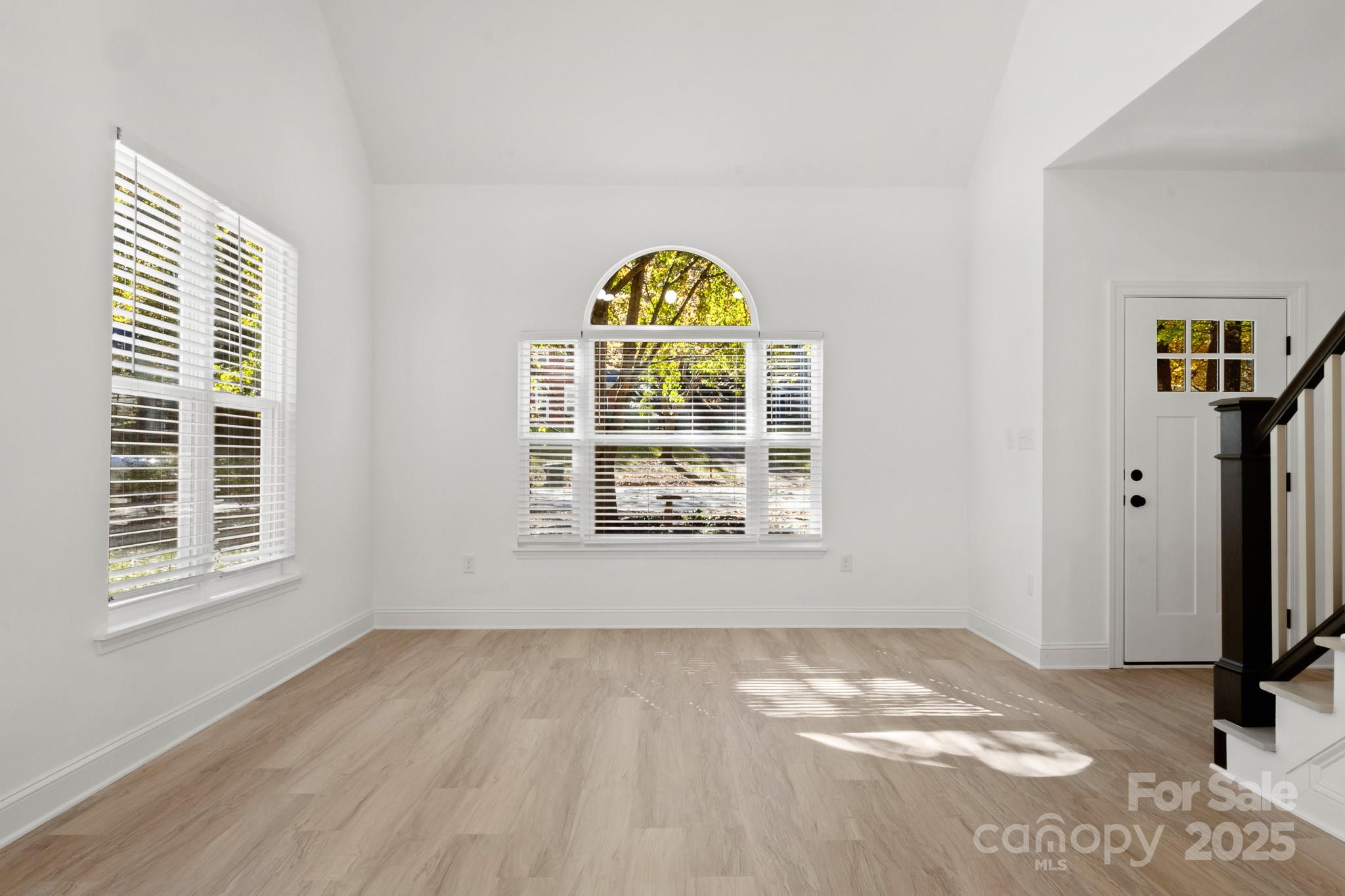 12415 Bluff Meadow Trail