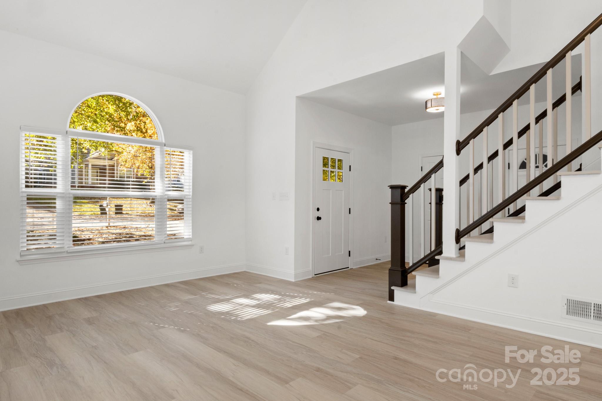 12415 Bluff Meadow Trail