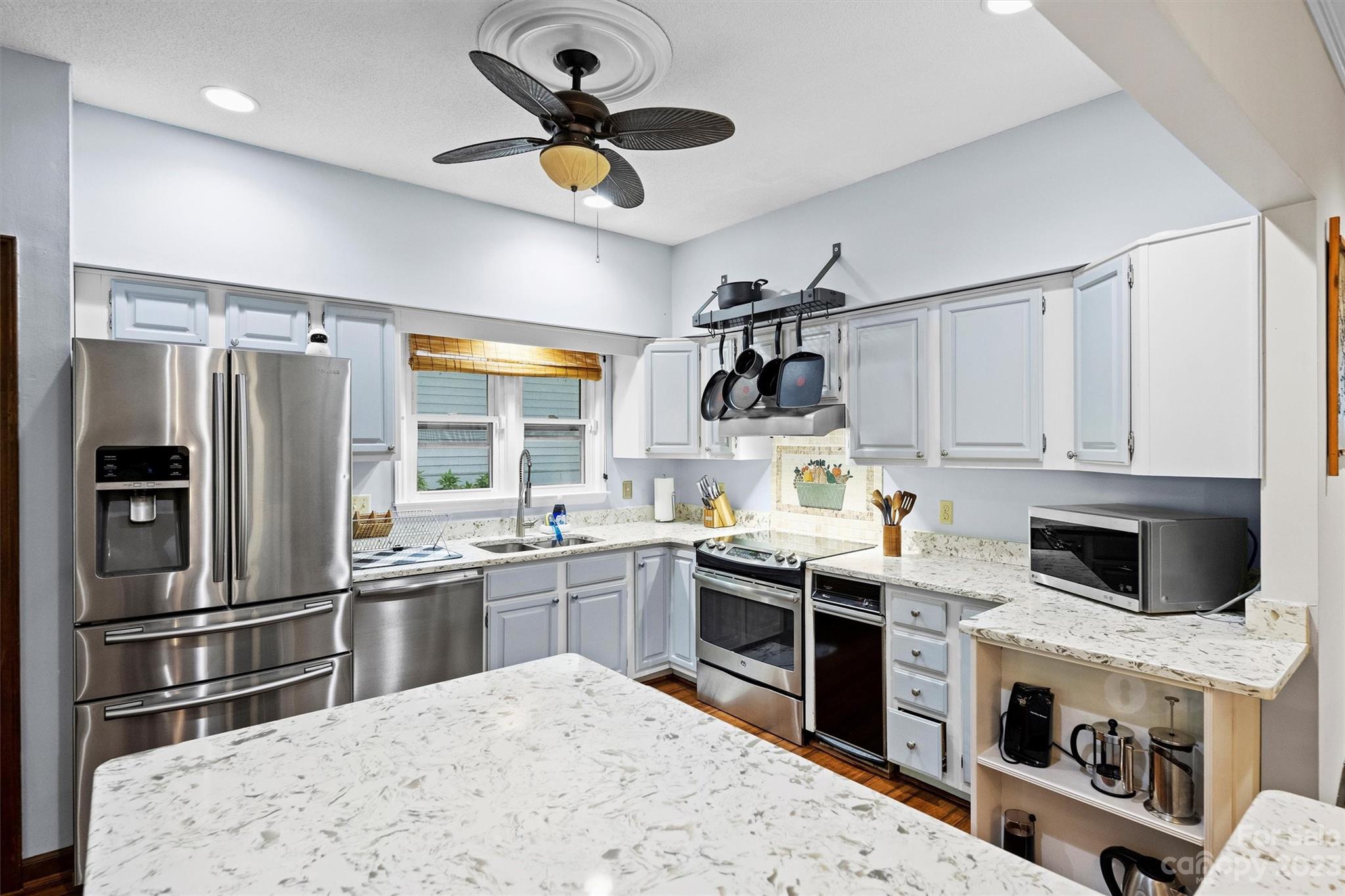 River Hills - Residential