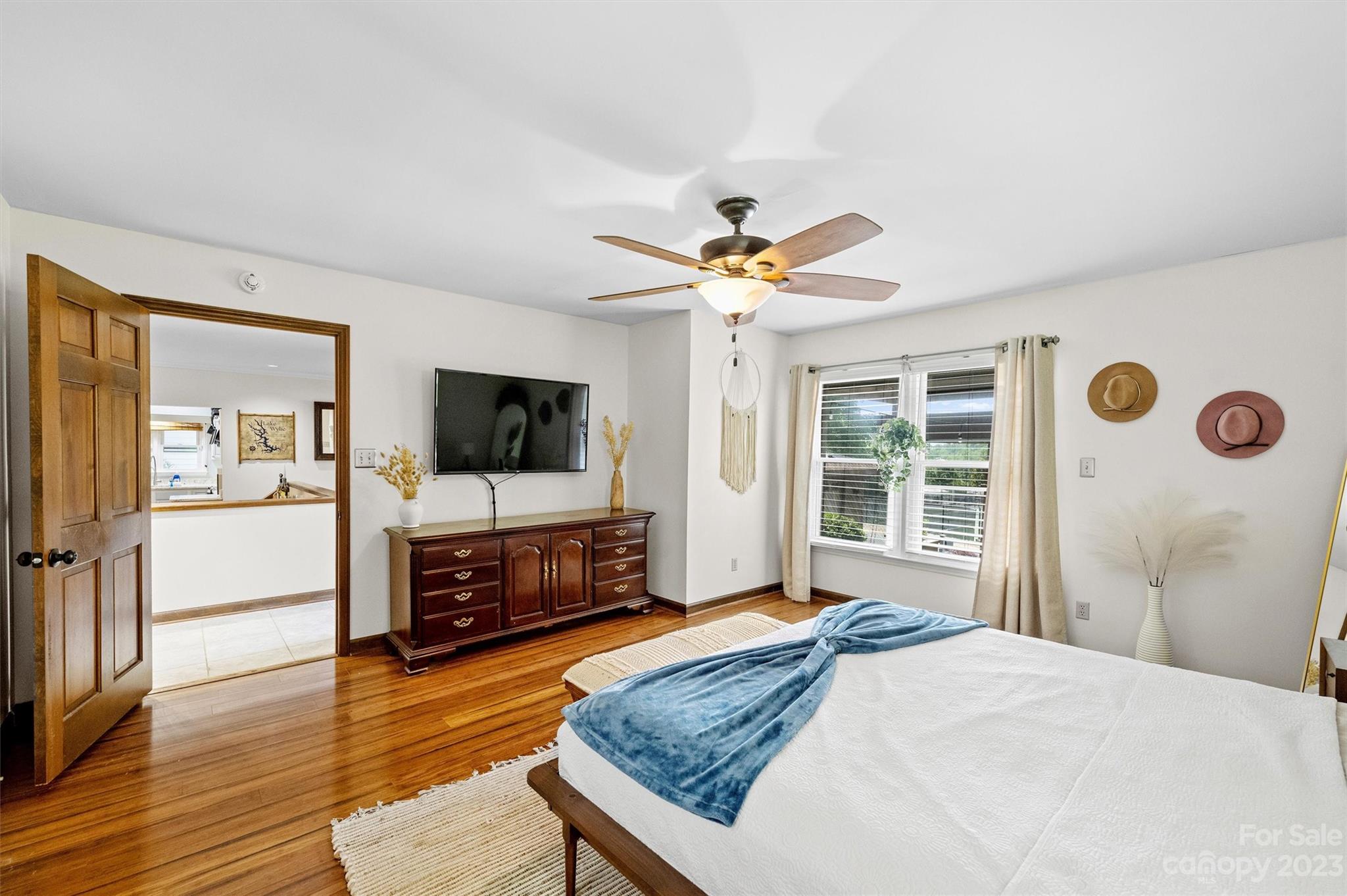 River Hills - Residential