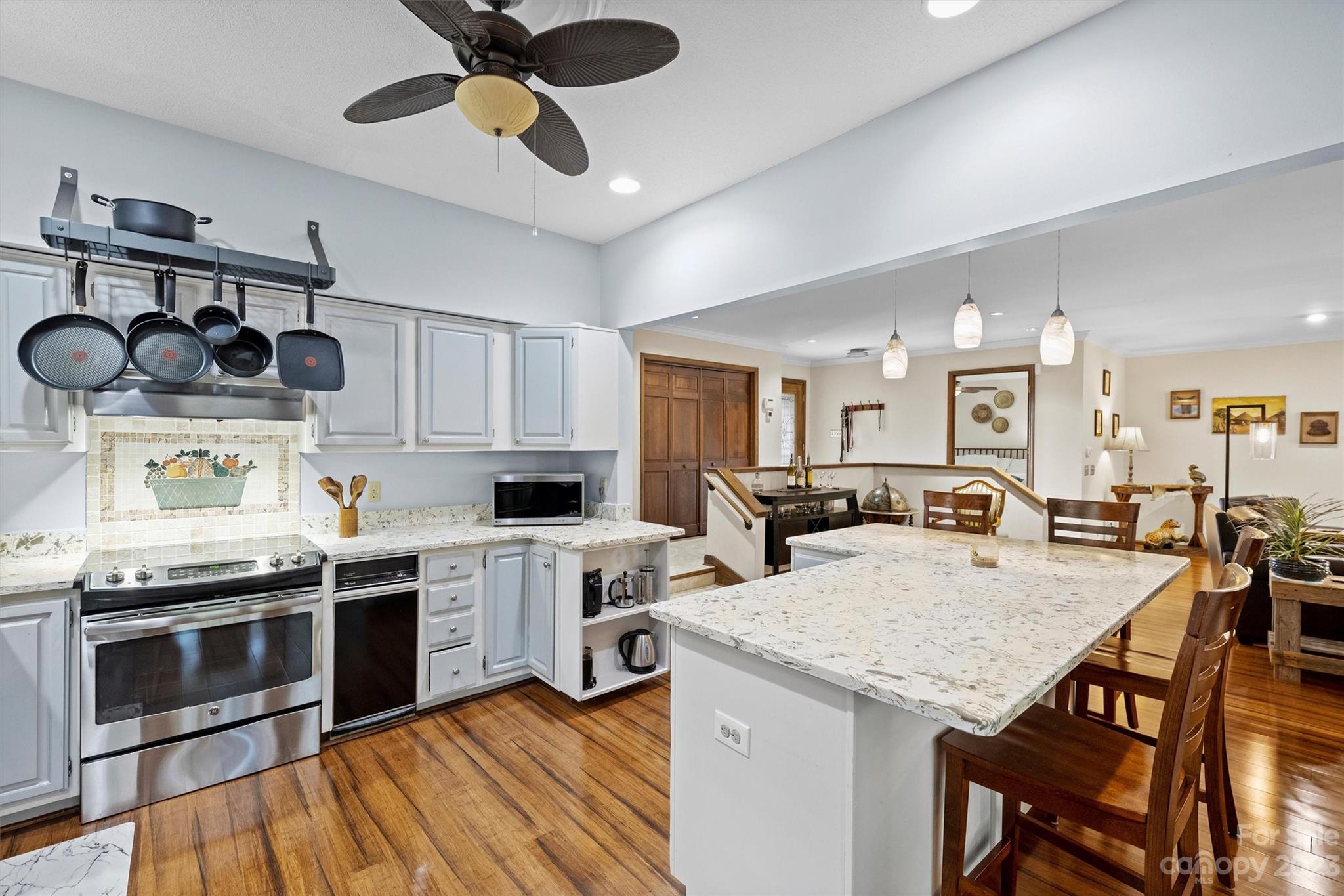 River Hills - Residential