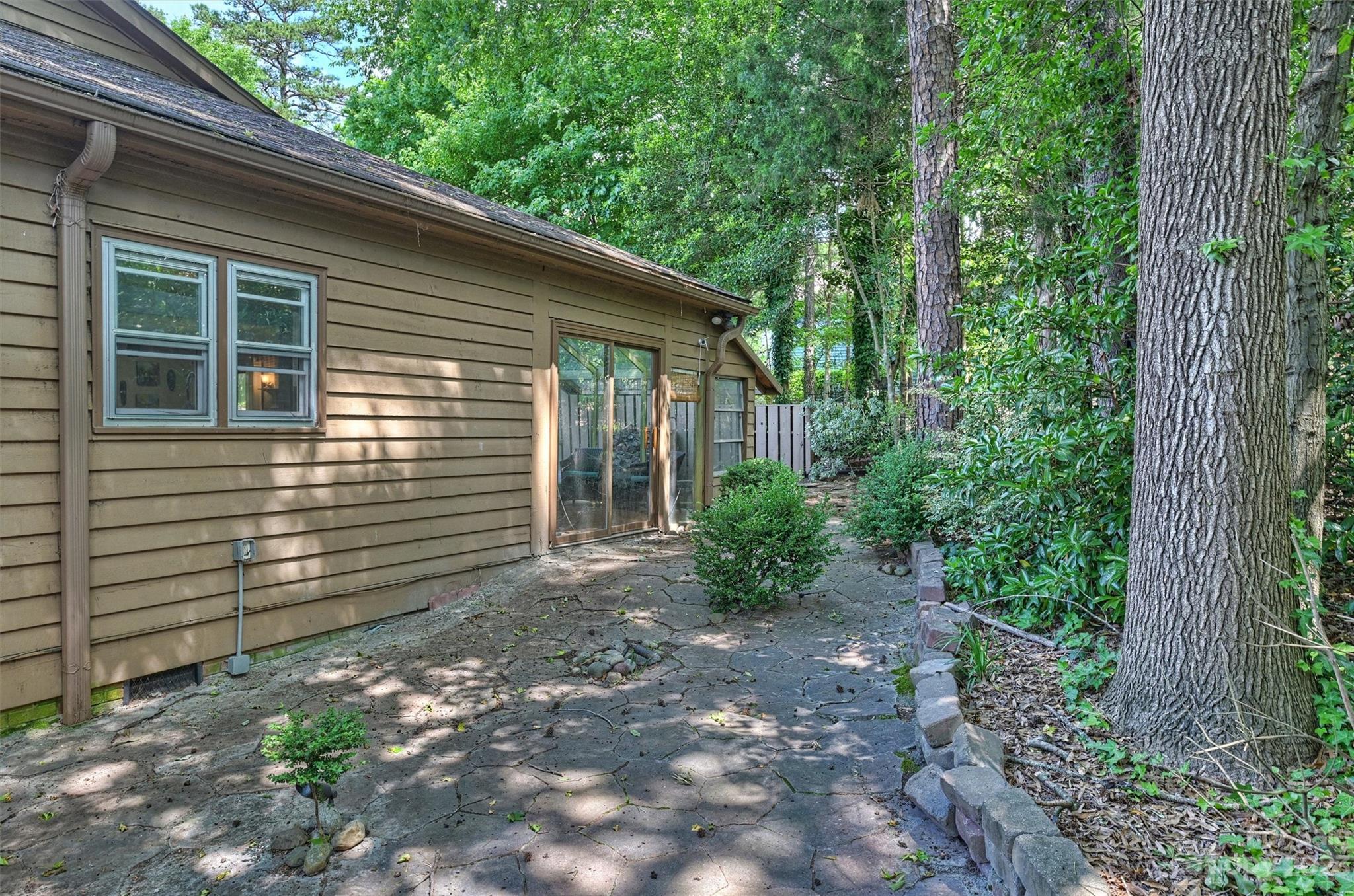 River Hills - Residential