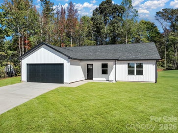 140 Four Andrews Drive Harmony NC 28634
