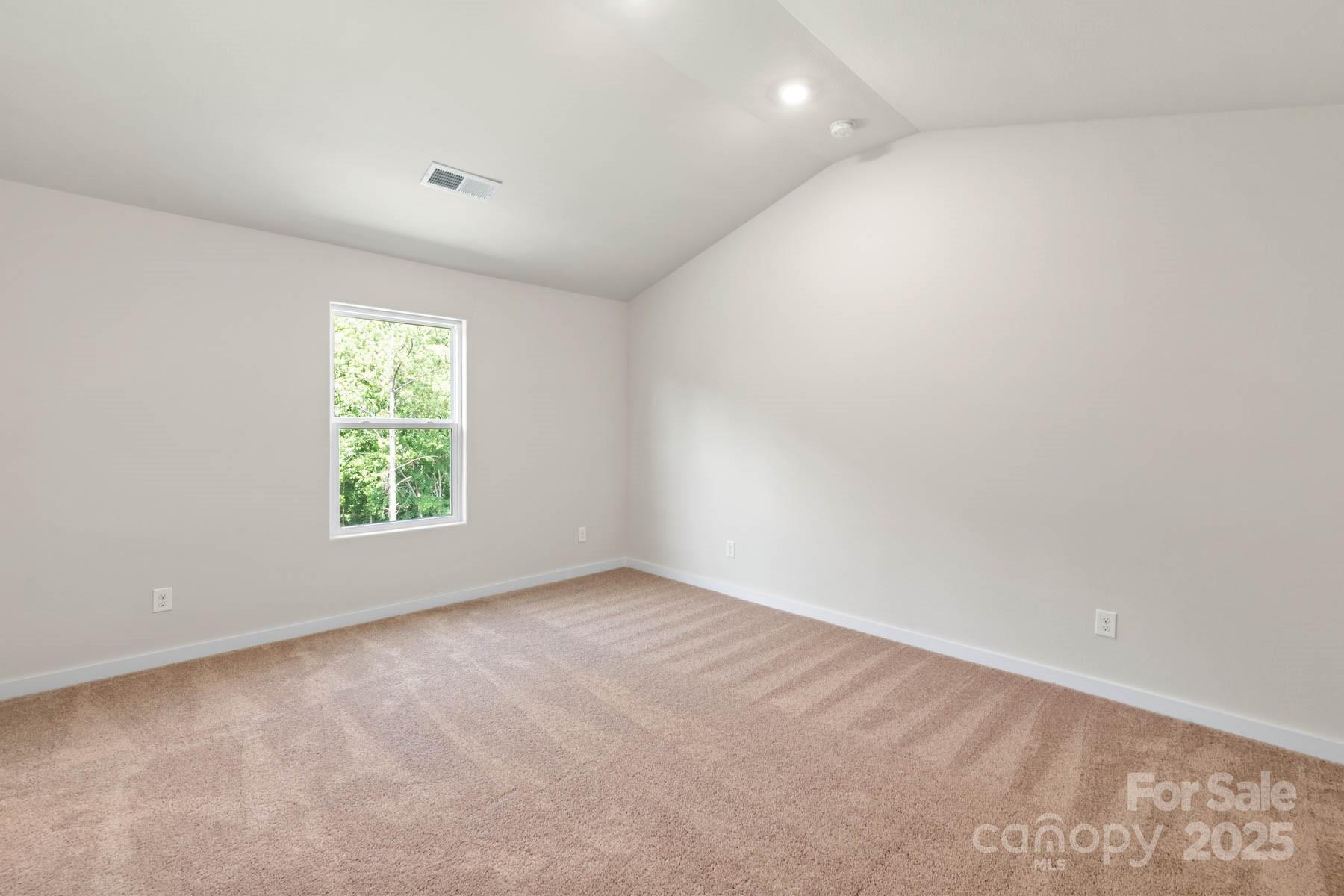 Knights Bridge - Residential