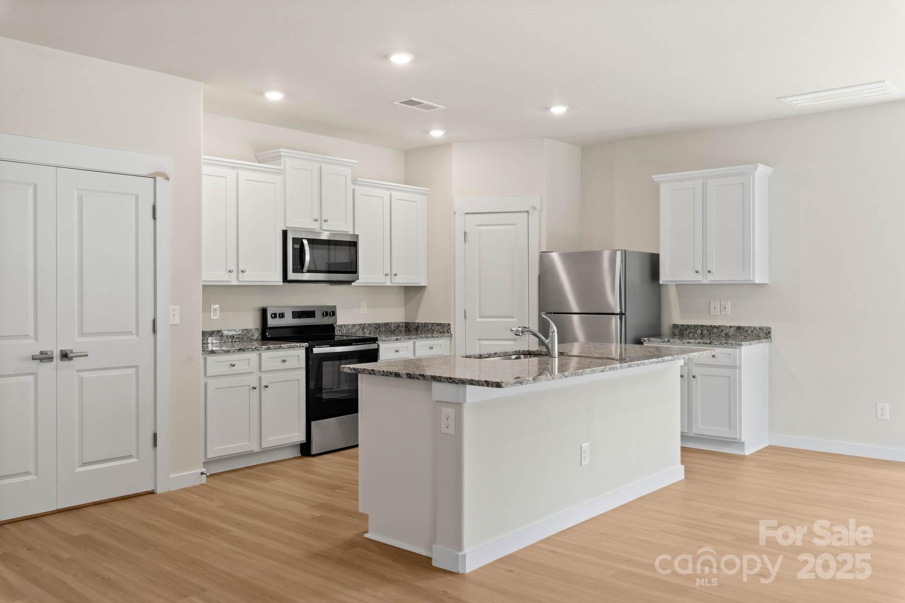 1542 Doran Terrace