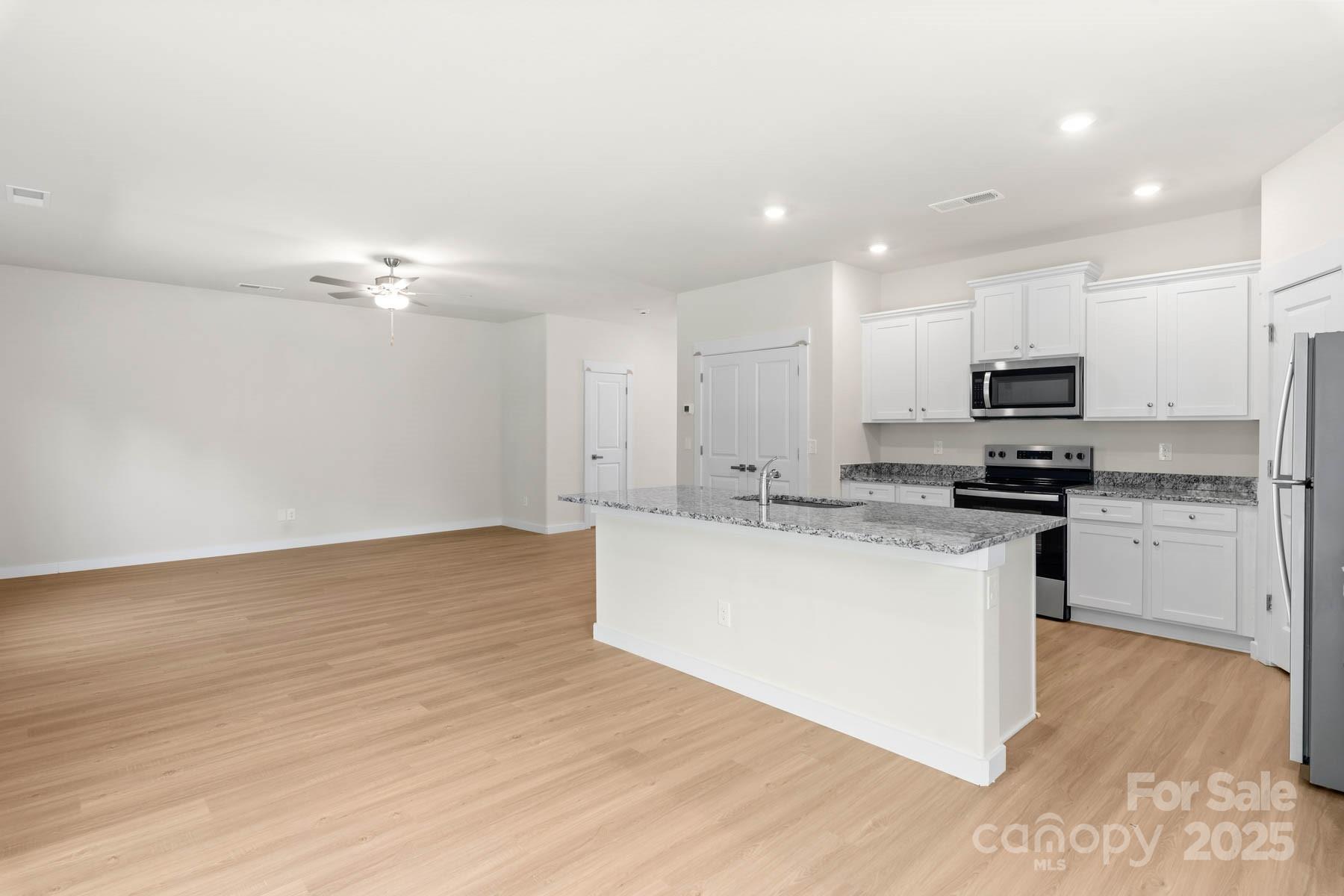 Knights Bridge - Residential