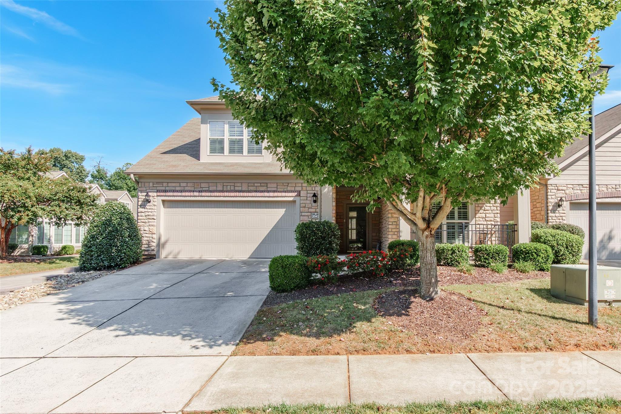 3547 S Bank Court