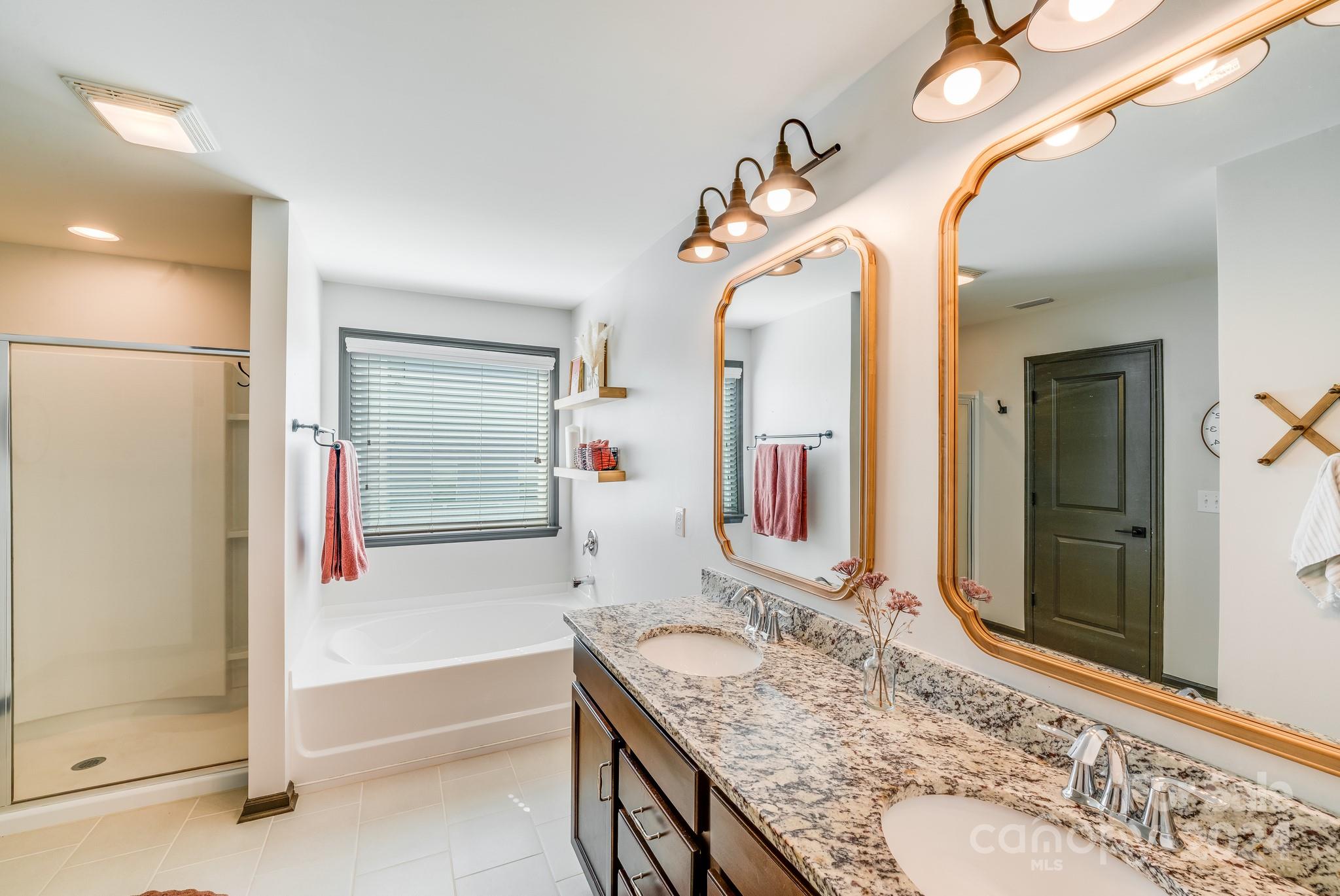 Huntley Glen - Residential