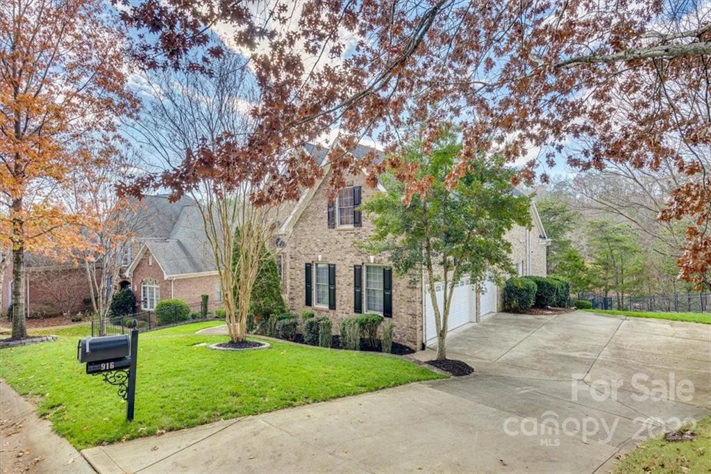 Lake Forest - Residential